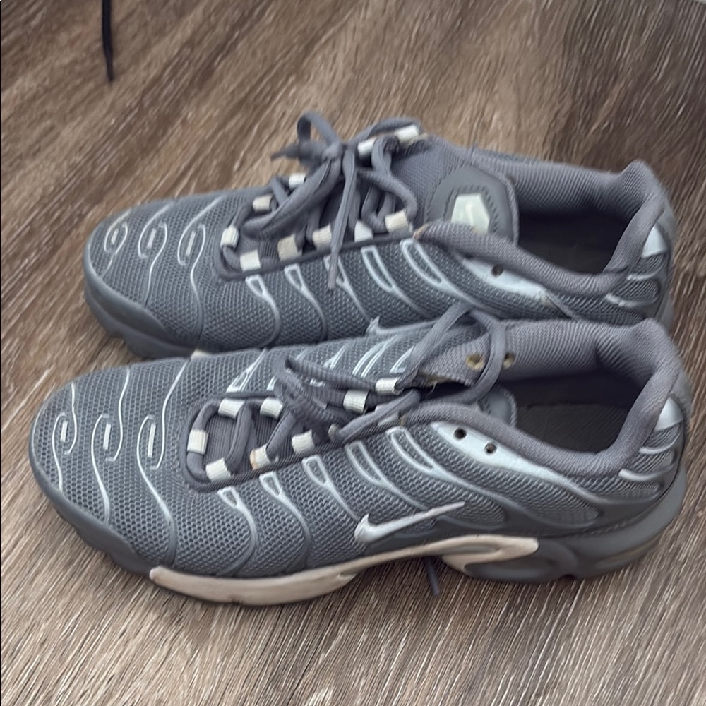 Authentic Nike air max 97 size 5y